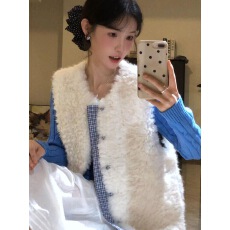 批发秋冬新款百搭羊羔毛绒无袖马甲女舒适保暖休闲风外穿温暖马夹