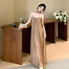 批发度假风飘带无袖抹胸连衣裙女夏季气质宽松<b class='q'>大摆裙</b>子设计感休闲长裙