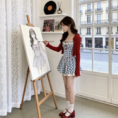 批发法式复古蓝色格子小飞袖连衣裙女<b class='q'>夏季</b>新款甜美收腰蓬蓬<b class='q'>短裙</b>子套装