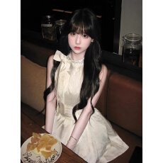 批发生日party小<b class='q'>礼服</b>女高端精致名媛千金感珍珠镶钻蝴蝶挂脖结波点<b class='q'>裙</b>