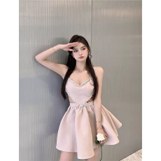 批发2026年<b class='q'>蓬蓬</b>吊带短裙女生日聚会小礼服裙派对气质露背性感<b class='q'>连衣裙</b>