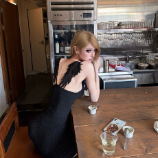 批发Niche Clothing 辣妹性感<b class='q'>露肩</b>蕾丝拼接吊带<b class='q'>连衣裙</b>显瘦包臀短裙女
