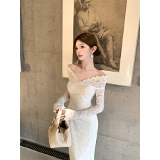 批发白色蕾丝拼接一字肩<b class='q'>长袖</b><b class='q'>连衣裙</b>女秋纯欲温柔气质收腰抹胸包臀长裙