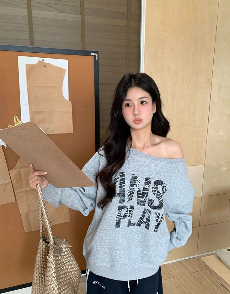 BY35947# 斜领曼巴棉后包领彩色内外同色印花长袖宽松套头卫衣  服裝批發女裝批發服飾貨源