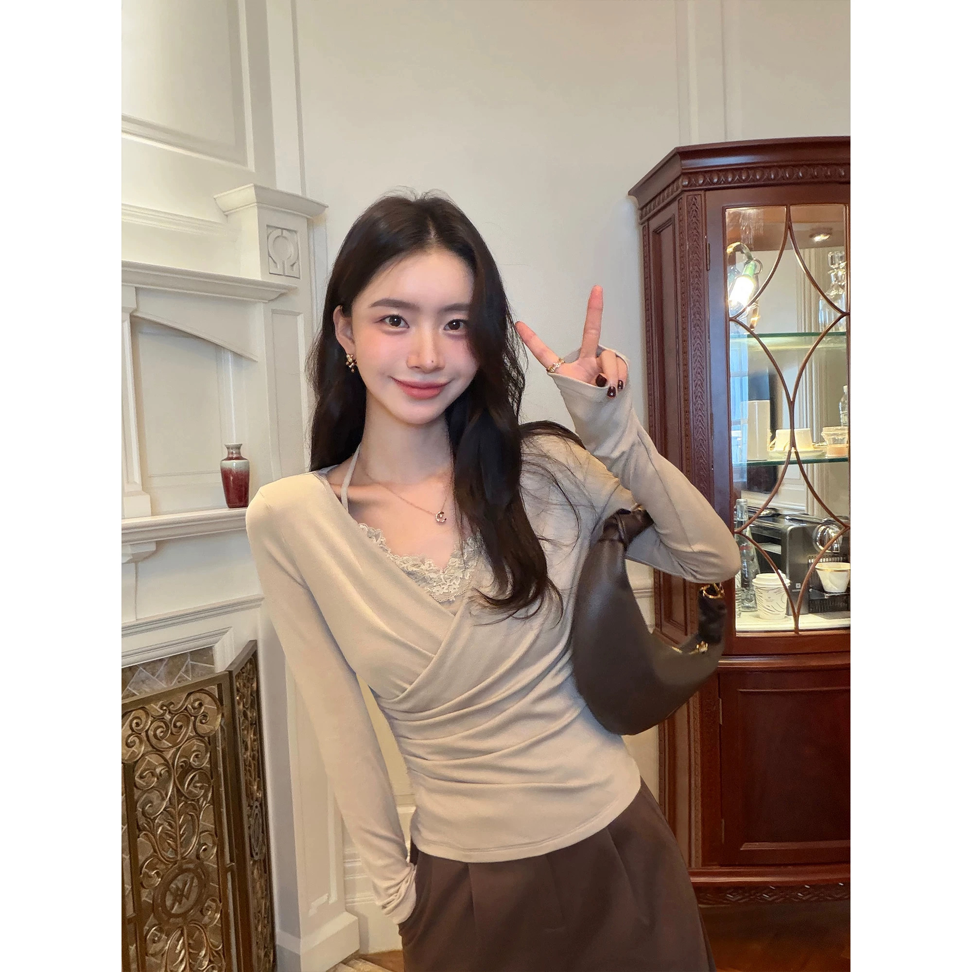 BY36952# pusumede心动代码交叉褶皱长袖T恤女花边吊带设计感真两件套  服裝批發女裝批發服飾貨源