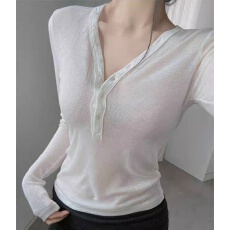 批发韩国东大门新款亲肤舒适显身材~巨好看的微透半开领修身长袖T恤衫