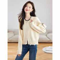 批发极简风圆领拉链针织<b class='q'>开衫</b>女秋冬新款休闲宽松百搭显瘦羊绒衫短外套