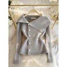 批发<b class='q'>羊绒</b>衫韩系设计感灰色大翻领针织毛衣<b class='q'>女士</b>冬季穿搭超好看收腰上衣