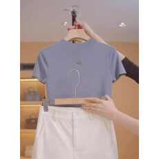 批发黑色<b class='q'>山茶花</b>正肩短袖<b class='q'>t</b><b class='q'>恤</b>春季女装2026新款叠穿针织衫修身显瘦上衣