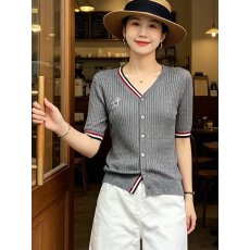批发夏季新款V领短袖开衫女撞色条纹显瘦上衣小狗刺绣学院风T恤潮