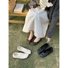 批发极简风方头百搭单鞋