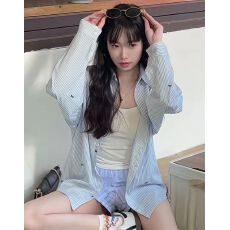 批发蝴蝶结印花衬衫女春<b class='q'>秋</b>新款宽松长袖设计感蓝色百搭条纹衬衣上衣