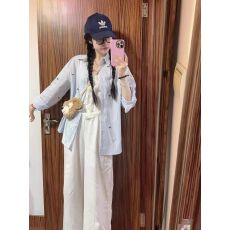 蝴蝶结印花衬衫女春秋新款宽松长袖设计感蓝色百搭条纹衬衣上衣