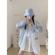 批发蝴蝶结印花衬衫女春<b class='q'>秋</b>新款宽松长袖设计感蓝色百搭条纹衬衣上衣