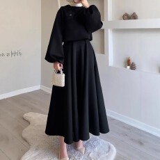 批发<b class='q'>欧美</b>大码女式时尚黑色泡泡袖设计上衣搭配舒适宽松半身裙纯色<b class='q'>套装</b>