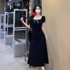 批发已出货 蕾丝边方领连衣裙黑色t恤裙夏季收腰显瘦赫本裙气质长<b class='q'>裙</b>