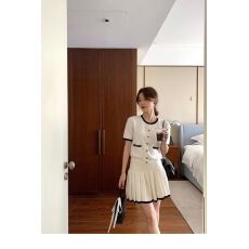 批发已出货 夏季新款短款小香风套装裙冰丝针织短袖<b class='q'>百褶</b>半身裙两件套