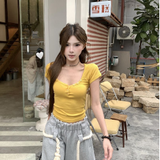 批发已出货 短袖<b class='q'>T</b><b class='q'>恤</b>女夏修身显瘦内搭紧身打底衫上衣