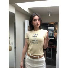 批发短款<b class='q'>短袖</b> 高弹力新款夏季<b class='q'>修身</b>显瘦洋气上衣