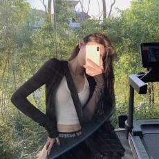 批发已出货 连帽防晒衣女夏薄款透气修身长袖收腰拉链外套