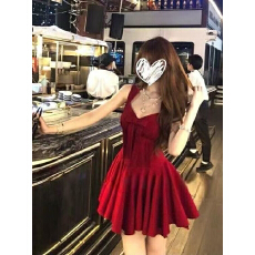 批发法式蝴蝶结<b class='q'>红色</b>吊带连衣裙女夏季富家千金公主<b class='q'>小礼服</b>收腰