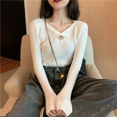 批发已出货打底衫女春秋季冬内搭长袖<b class='q'>毛衣</b>新款设计感针织衫白色