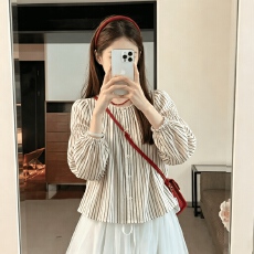 批发已出货2026新款短款<b class='q'>条纹</b>长袖<b class='q'>衬衫</b>女学院风宽松显瘦<b class='q'>衬衣</b>上衣娃娃衫