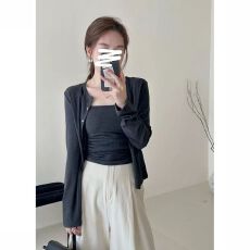 批发已出货新款小个子外搭开衫外套显瘦ins套装女春秋吊带<b class='q'>长袖</b>两件套