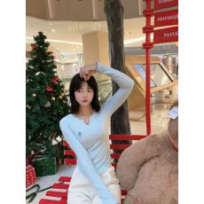 已出货气质V领打底衫女秋冬长袖内搭上衣T恤ins