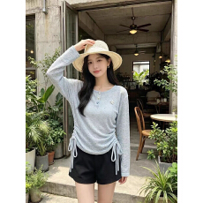 批发已出货 官图 原版布料T恤女时尚秋季新款防晒<b class='q'>罩衫</b>抽绳设计薄