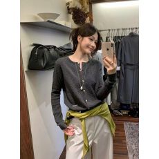 批发已出货韩系圆领麻花长袖针织开衫女春秋短款小个子<b class='q'>毛衣外套</b>