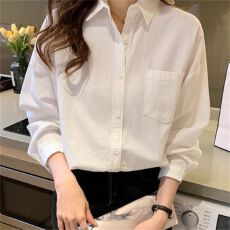 批发已出货 春秋白<b class='q'>衬衫</b>女长袖学生宽松上衣通勤叠穿简约百搭<b class='q'>衬衣</b>女