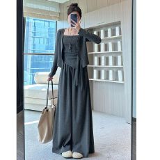 批发已出货 高品质秋季新款韩系慵懒风松弛开衫外套吊带阔腿<b class='q'>裤</b><b class='q'>三件套</b>