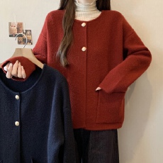 批发过年气质小香风红色毛衣外套女秋冬大码胖妹妹高级感百搭显瘦上衣