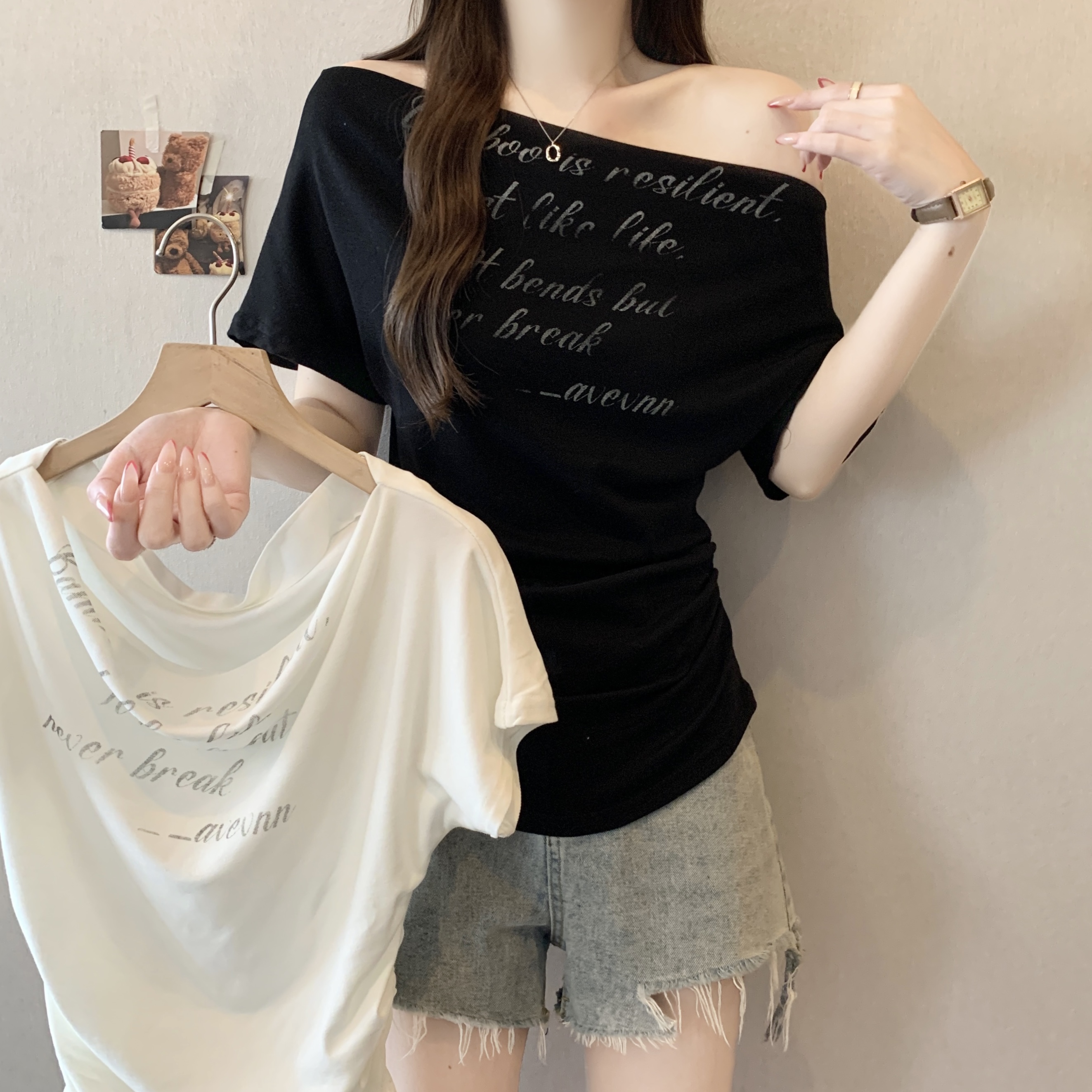 RY3220# 2026春夏新款设计感一字肩上衣女美式辣妹风字母印花短袖T恤