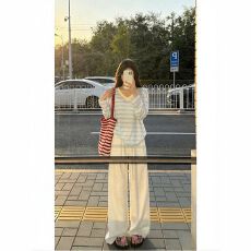 批发广州面料 <b class='q'>夏季</b>长袖防晒罩衫水印蓝白条纹V领140g上衣