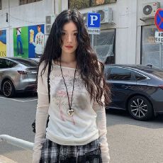 批发原版假两件做法 美式辣妹<b class='q'>防晒</b>罩衫女夏露肩t恤慵懒风白色斜肩上衣