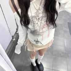 批发原版假两件做法 美式辣妹<b class='q'>防晒</b>罩衫女夏露肩t恤慵懒风白色斜肩上衣