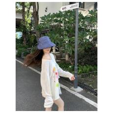 批发广州质量 防晒罩衫女设计感印花慵懒风上衣微透<b class='q'>长袖</b>斜肩防晒罩衫