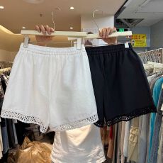 批发特大码300斤镂空花边休闲短<b class='q'>裤</b>女新款高腰显瘦百搭宽松a字阔腿<b class='q'>裤</b><b class='q'>潮</b>