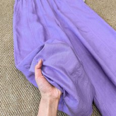 批发广州面料大码300斤轻奢高级感紫色<b class='q'>亚麻</b>休闲裤子女夏垂坠感阔腿裤