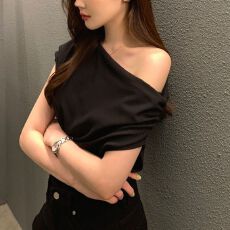 批发短袖<b class='q'>体恤</b>女外贸跨境爆款一字肩上衣潮