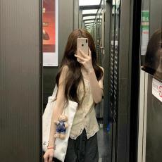 批发纯欲高级感v领镂空<b class='q'>吊带</b><b class='q'>背心</b>女夏季外穿辣妹风气质修身无袖上衣潮