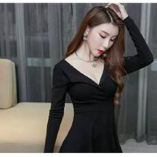 批发长袖<b class='q'>夜店</b><b class='q'>性感</b>连衣裙女春秋装修身气质短裙显瘦收腰深V小众蓬蓬裙