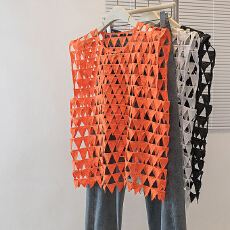 批发实拍大码女装春季新款韩版镂空高级感潮流不规则设计显瘦修身上衣