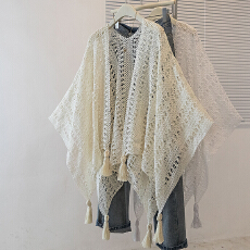 批发实拍大码女装新款韩版复古度假镂空针织披肩流苏<b class='q'>开衫</b>斗篷<b class='q'>蕾丝</b>罩衫