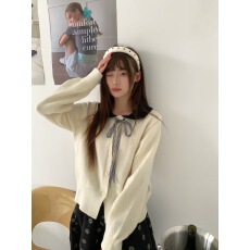 批发<b class='q'>韩版</b>减龄镂空蝴蝶结针织开衫女装秋冬季别致chic娃娃领毛衣