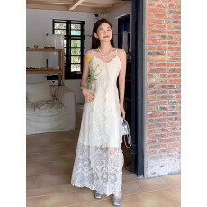 批发温柔收腰气质仙女裙法式蕾丝吊带<b class='q'>连衣裙</b>子女装2026新款女装