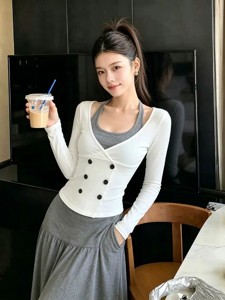 1785600163671_6Tou8y.jpg