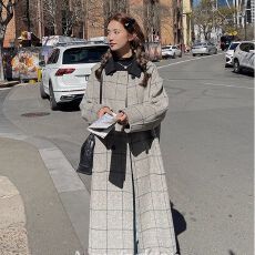 批发复古格子赫本风呢子大衣女秋冬季2025<b class='q'>新款</b>高级设计感气质毛呢外套